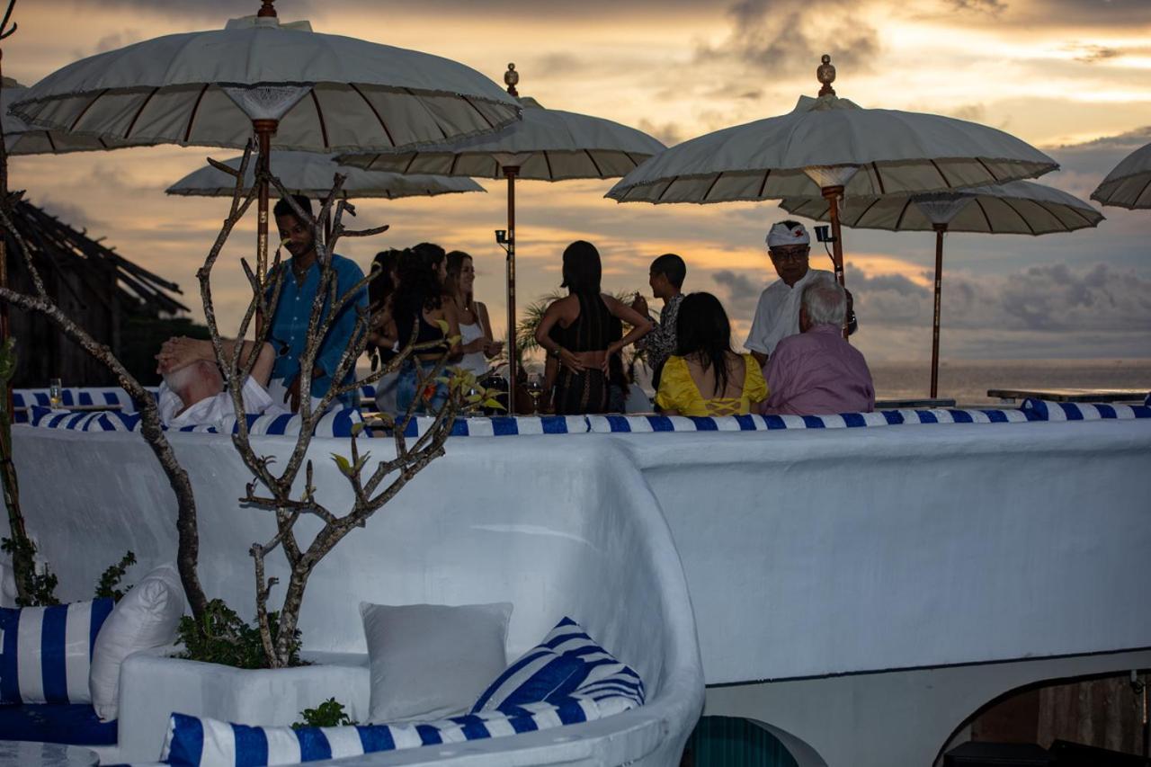 Villa Morabito Art Cliff Uluwatu Exterior foto