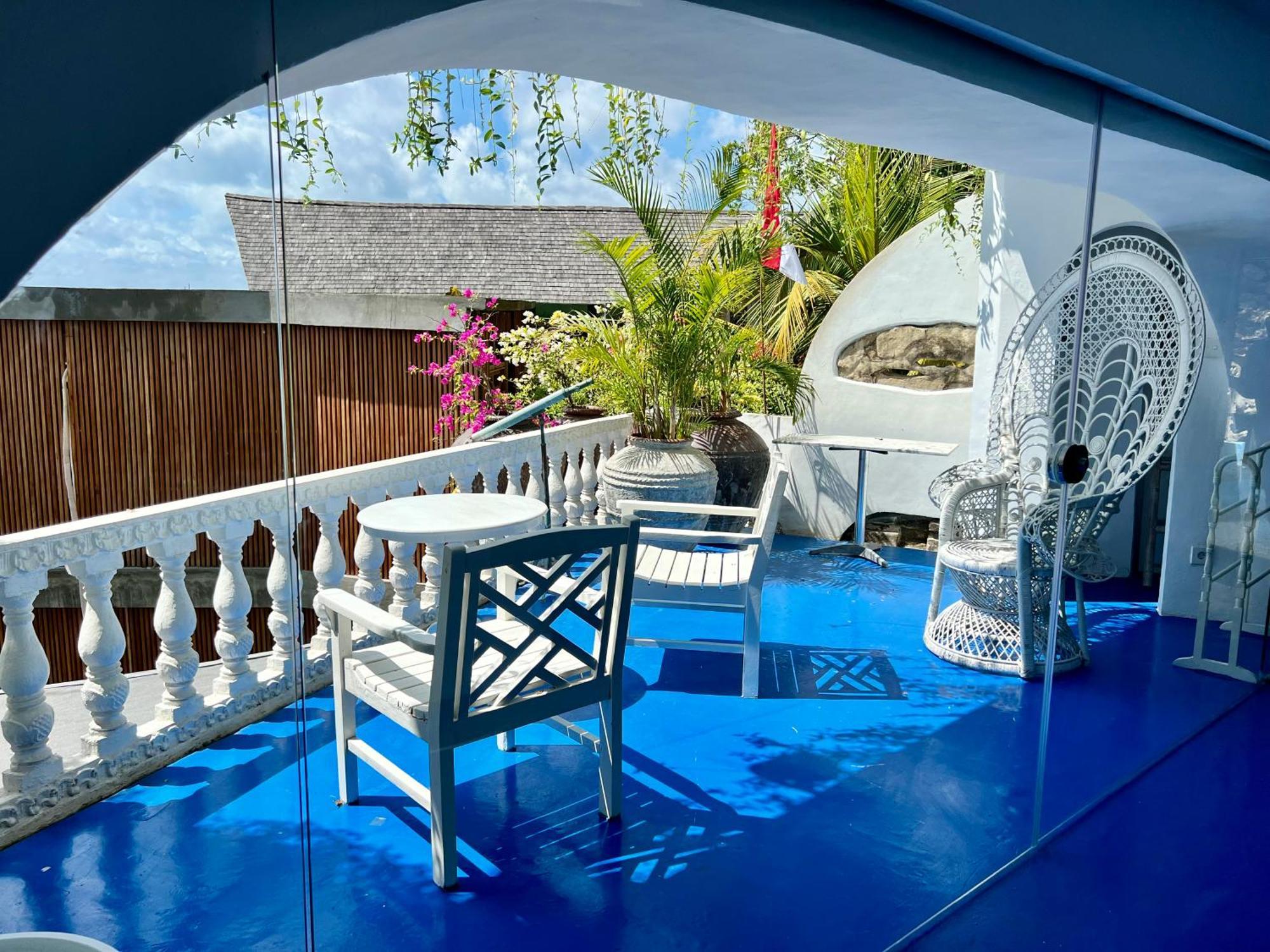 Villa Morabito Art Cliff Uluwatu Exterior foto