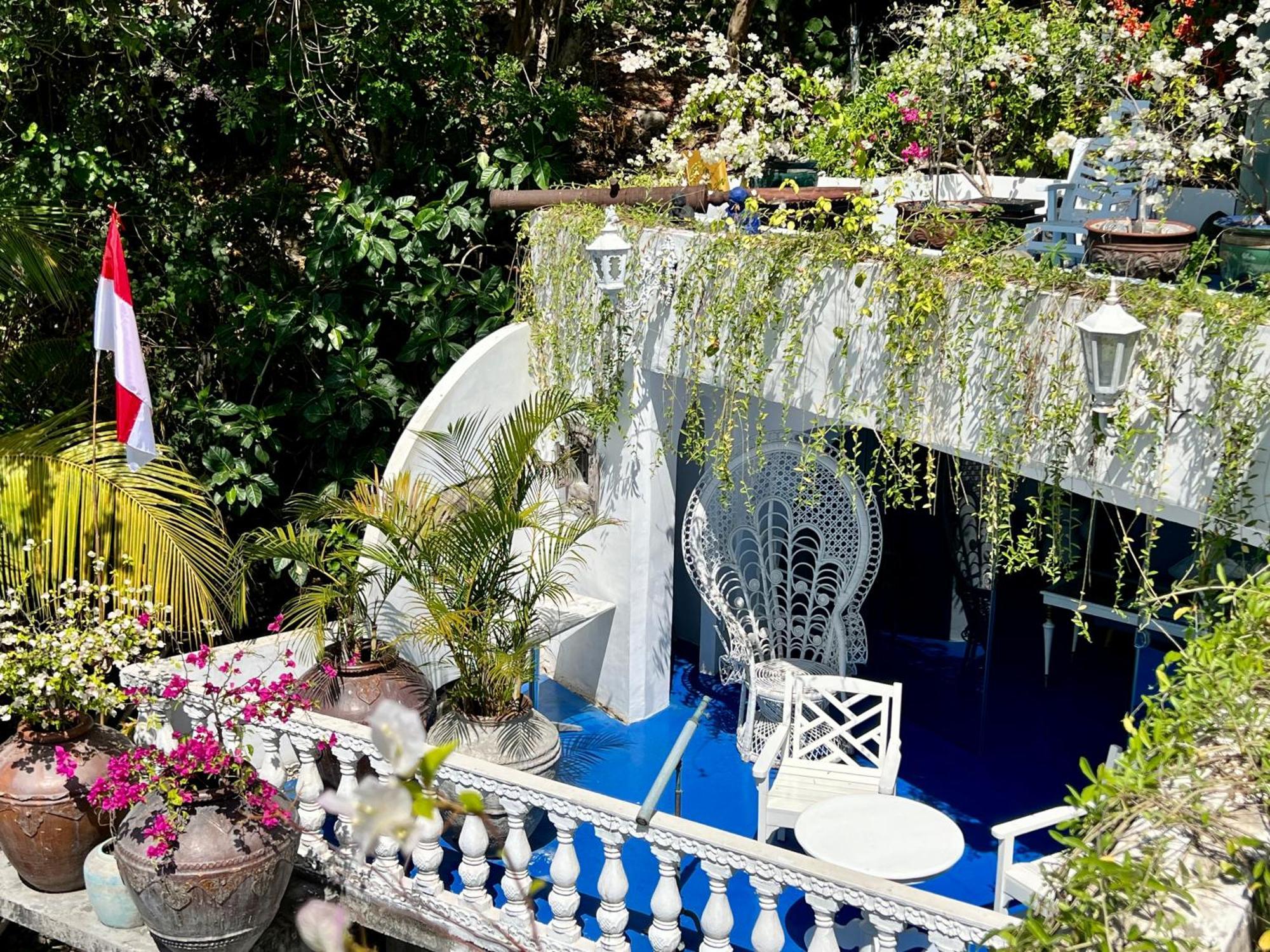 Villa Morabito Art Cliff Uluwatu Exterior foto
