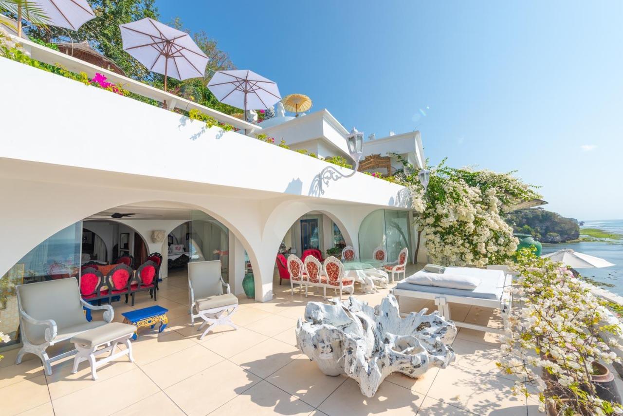 Villa Morabito Art Cliff Uluwatu Exterior foto
