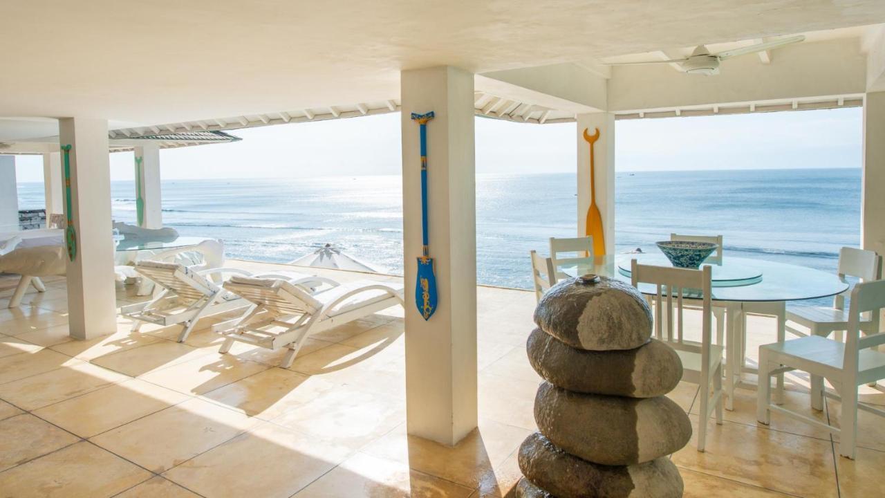 Villa Morabito Art Cliff Uluwatu Exterior foto
